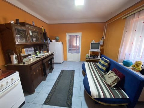 Eladó Ház 4100 Berettyóújfalu , Berettyóújfaluban, központhoz közel ház eladó