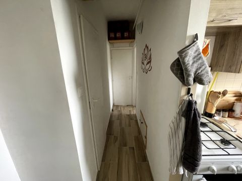 Eladó Lakás 8200 Veszprém 