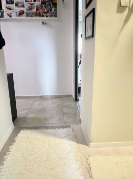Eladó Lakás 7300 Komló 7300 Komló, Házak