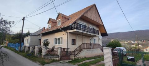 Eladó Ház 7673 Kővágószőlős 
