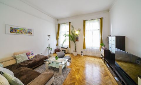 Eladó Lakás 1068 Budapest 6. kerület 