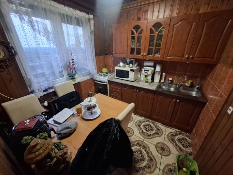 Eladó Lakás 6100 Kiskunfélegyháza , Felújított 2 szobás lakás 