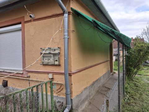 Eladó Ház 2465 Ráckeresztúr 
