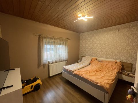 Eladó Ház 2211 Vasad , Lakóparki környezetben