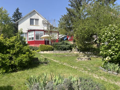 Eladó Ház 2072 Zsámbék , Nyakason csodás panorámával