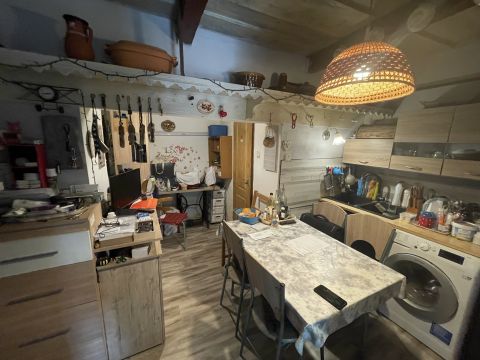 Eladó Ház 2721 Pilis , Szenderke utca