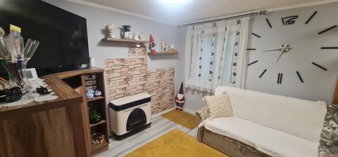 Eladó Ház 2200 Monor , Központ Monor