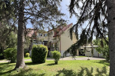 Eladó Ház 9025 Győr 