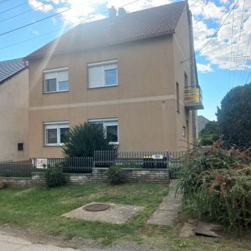 Kiadó Ház 7694 Hosszúhetény 