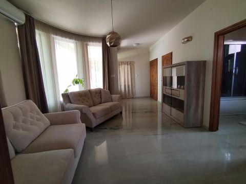 Eladó Lakás 6760 Kistelek 