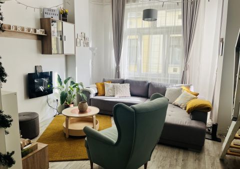 Eladó Lakás 1093 Budapest 9. kerület 