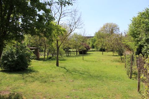 Eladó Telek 2230 Gyömrő , 1653 nm-es építési telek ami akkár két küln HRSZ-ra osztható