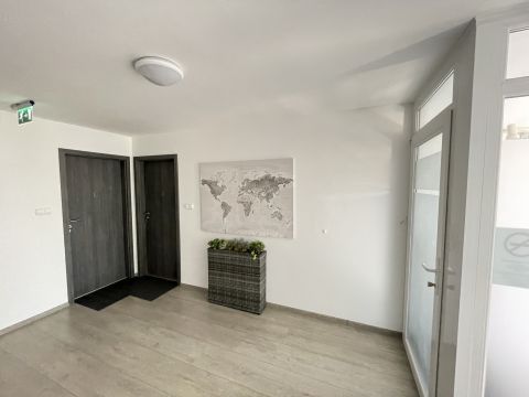 Eladó Irodaépület 7623 Pécs Belvárosi irodaház