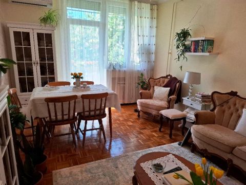 Eladó Lakás 5600 Békéscsaba 5600 Békéscsaba, Kazinczy ltp