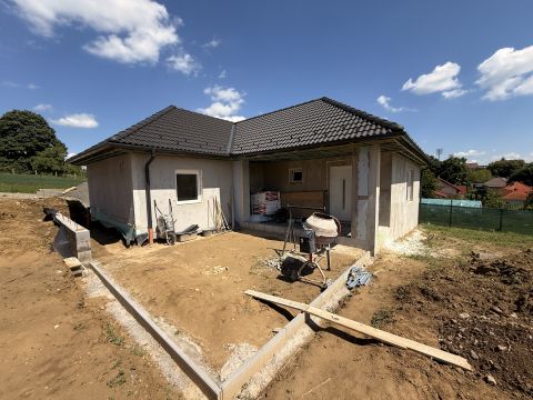 Eladó Ház 7761 Kozármisleny Fészek lakóparkban EGYSZINTES ÚJ ÉPÍTÉSŰ családi ház