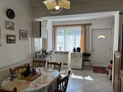 Eladó Ház 9231 Máriakálnok , Csillag utca környéke
