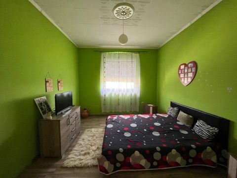 Eladó Ház 2432 Szabadegyháza 2432 Szabadegyháza, Ipartelep