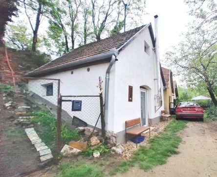 Eladó Ház 2517 Kesztölc 