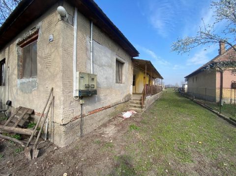 Eladó Ház 2344 Dömsöd 2344 Dömsöd, Vasút utca