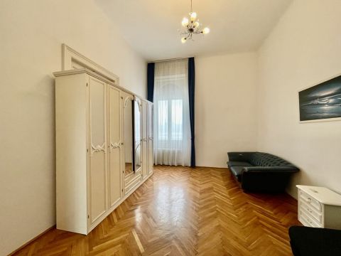 Kiadó Lakás 1133 Budapest 13. kerület , Westend mellett
