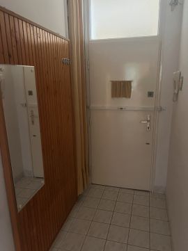 Eladó Lakás 8200 Veszprém 