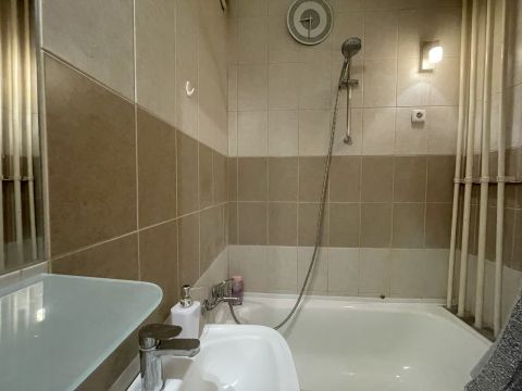 Eladó Lakás 1082 Budapest 8. kerület 