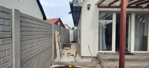 Eladó Iroda 2315 Szigethalom Egyedi lehetőség Szigethalmon