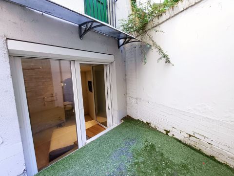 Eladó Lakás 1054 Budapest 5. kerület 