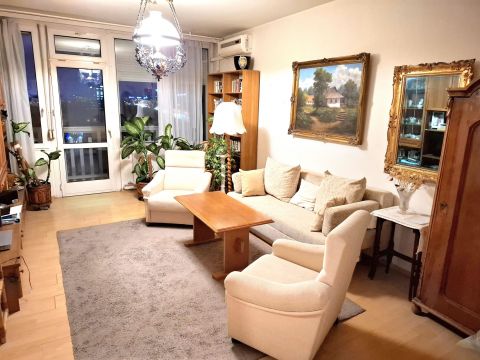 Eladó Lakás 1033 Budapest 3. kerület DUNAI PANORÁMÁS LAKÁS ÓBUDA SZÍVÉBEN