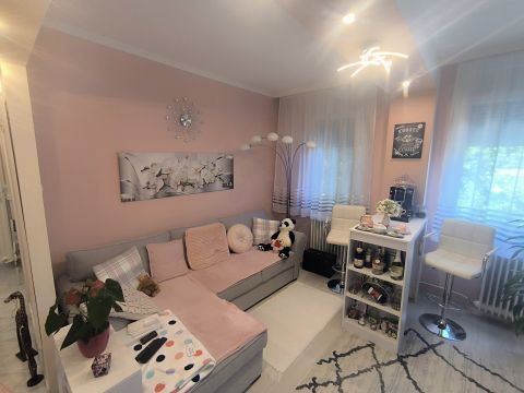 Eladó Lakás 6050 Lajosmizse 