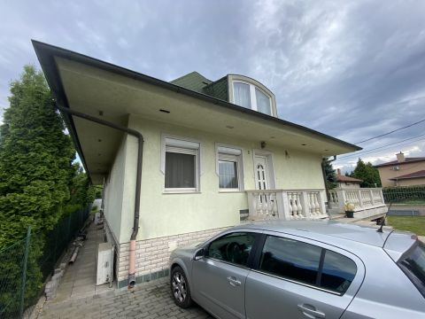 Eladó Lakás 2314 Halásztelek 
