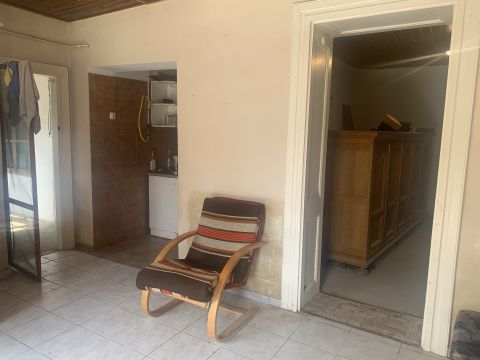 Eladó Ház 7144 Decs központi helyén