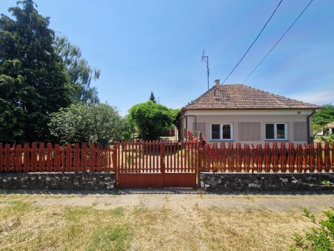 Eladó Ház 6527 Nagybaracska 