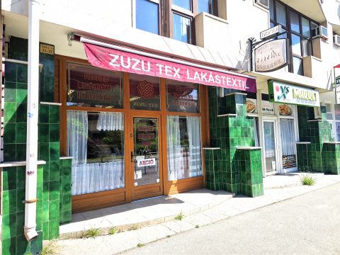 Kiadó Üzlethelyiség 7621 Pécs Történelmi Belvárosban forgalmas utcafronti 55 nm-es üzlet