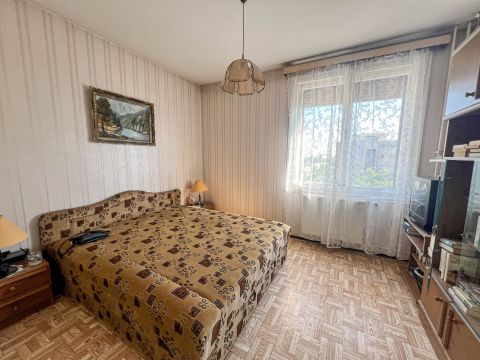 Eladó Lakás 1184 Budapest 18. kerület Lakatostelep szívében, 8. emeleti napfényes lakás