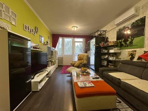 Eladó Lakás 8900 Zalaegerszeg Zalaegerszeg Kertváros