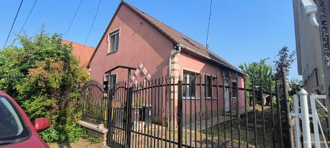 Eladó Ház 5000 Szolnok , 5000 Szolnok, Alcsi