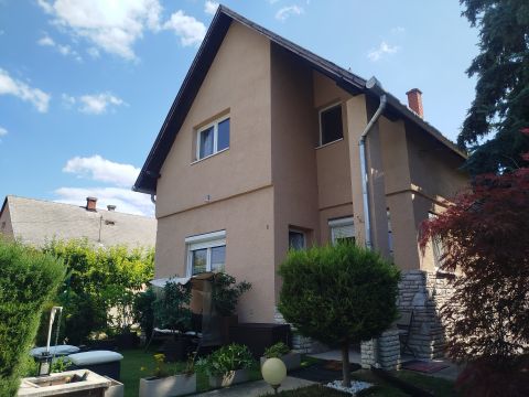 Eladó Ház 2481 Velence Velencei-tó 5 percre