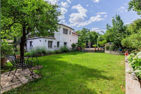 Eladó Ház 1021 Budapest 2. kerület , Szépilonán eladó egy klasszikus stílusú ingatlan