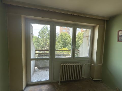 Eladó Lakás 2800 Tatabánya 