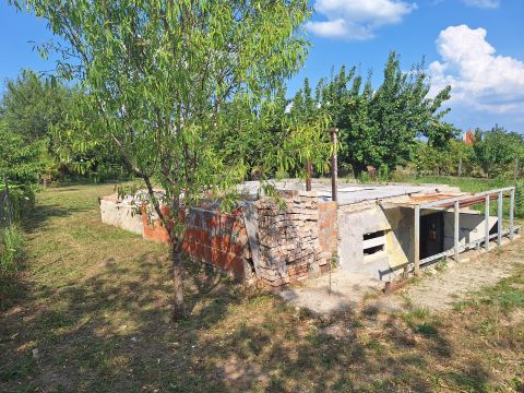 Eladó Telek 8152 Kőszárhegy , Szabadság u.