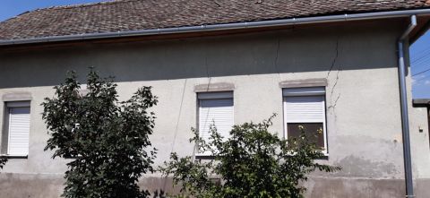 Eladó Ház 6600 Szentes Szentes központ