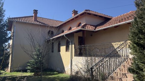Eladó Ház 8086 Felcsút , Fejér megye