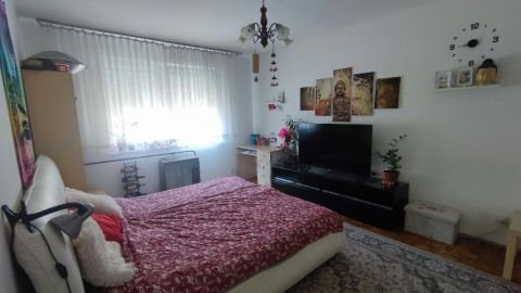 Eladó Lakás 8300 Raposka , 8300 Tapolca, Nyugodt, Zöld