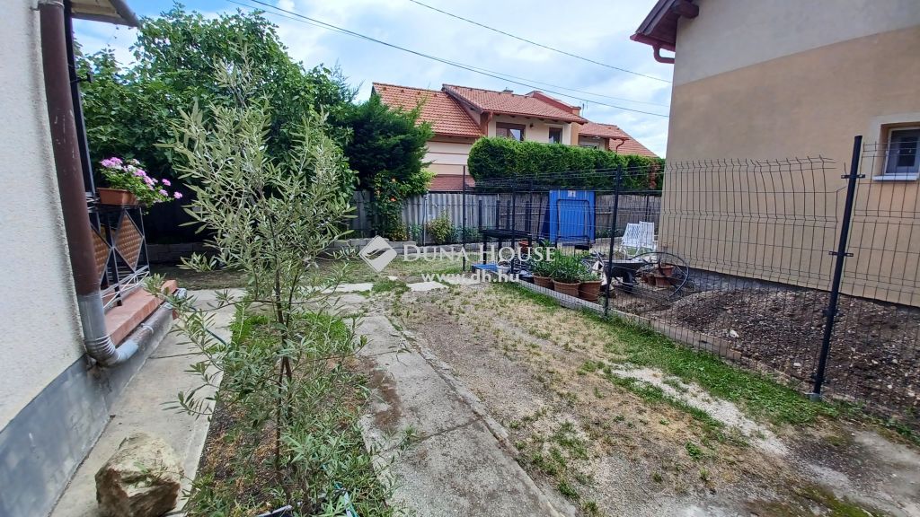 8230 Balatonfüred , Magyar utca — 1/26