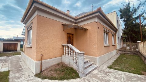 Eladó Ház 1046 Budapest 4. kerület , Újpest Kertváros