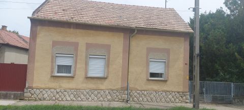 Eladó Ház 7200 Dombóvár 