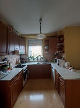 Kiadó Lakás 6000 Kecskemét erkélyes 2 szobás lakás kiadó 