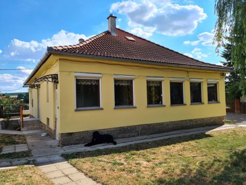 Eladó Ház 7743 Romonya 