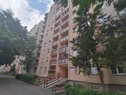Eladó Lakás 4002 Debrecen , 4032 Debrecen, Sestakert